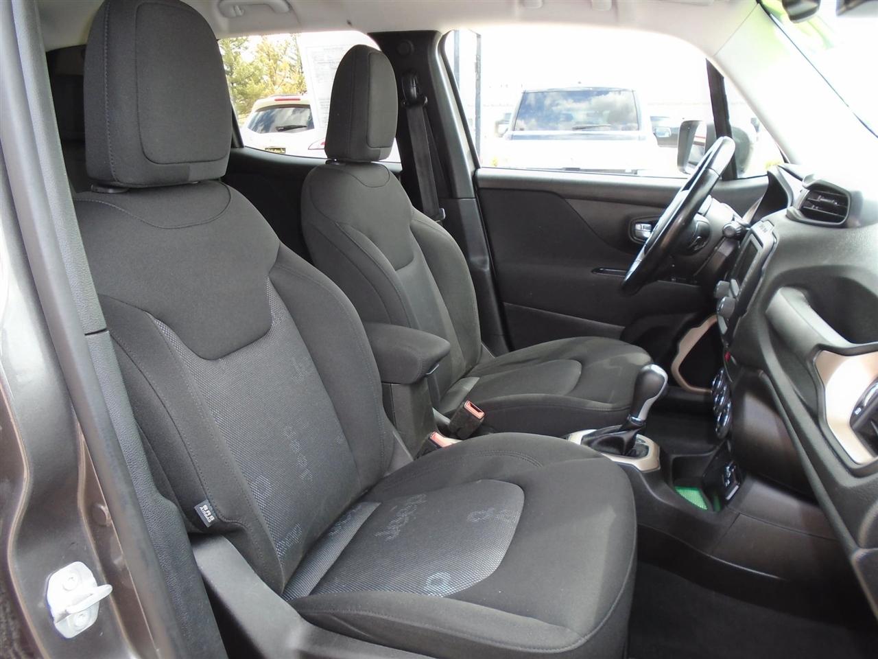 Jeep Renegade FWD 4dr Latitude 2016