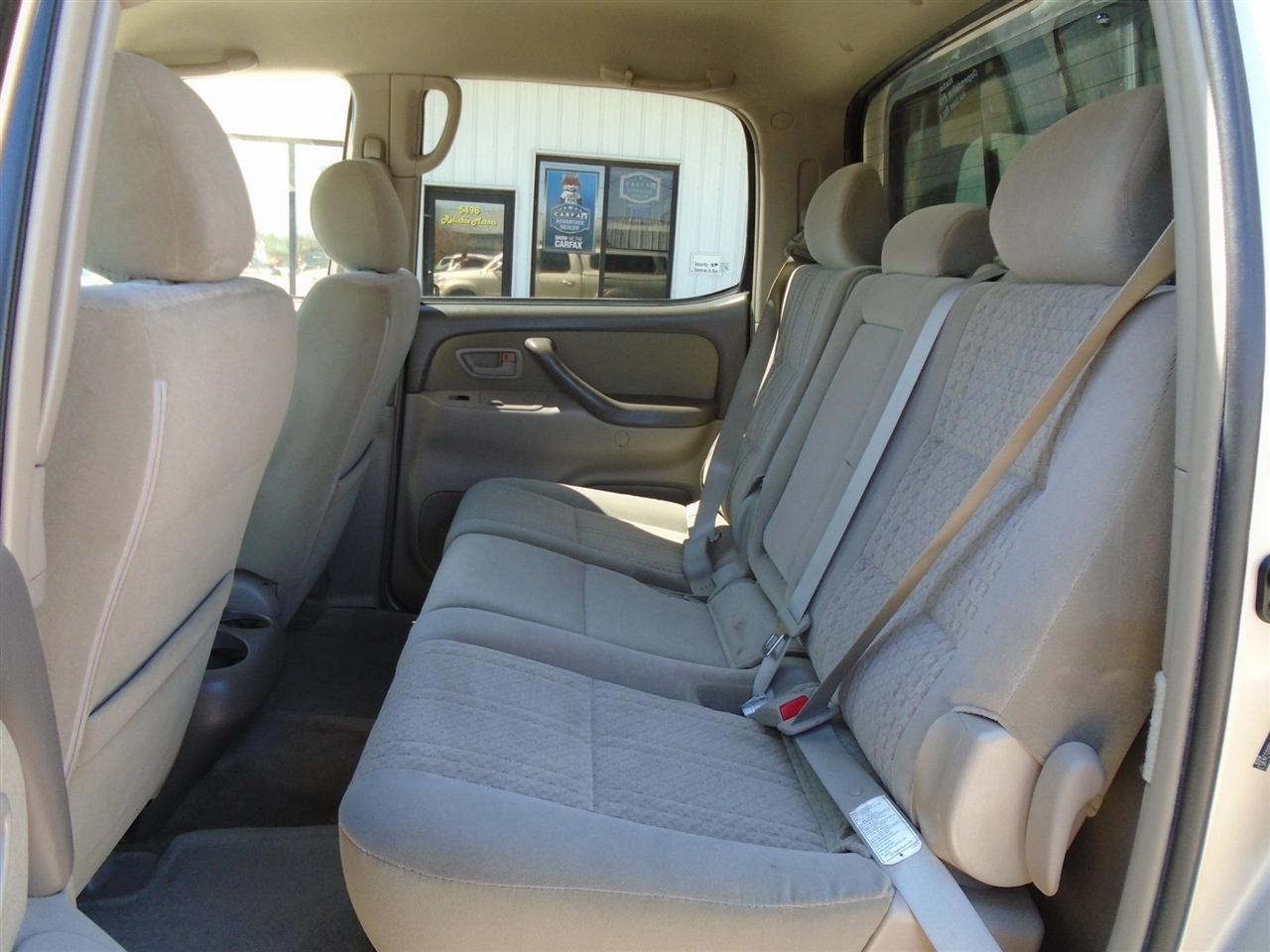 Toyota Tundra DoubleCab V8 SR5 4WD (Natl) 2006