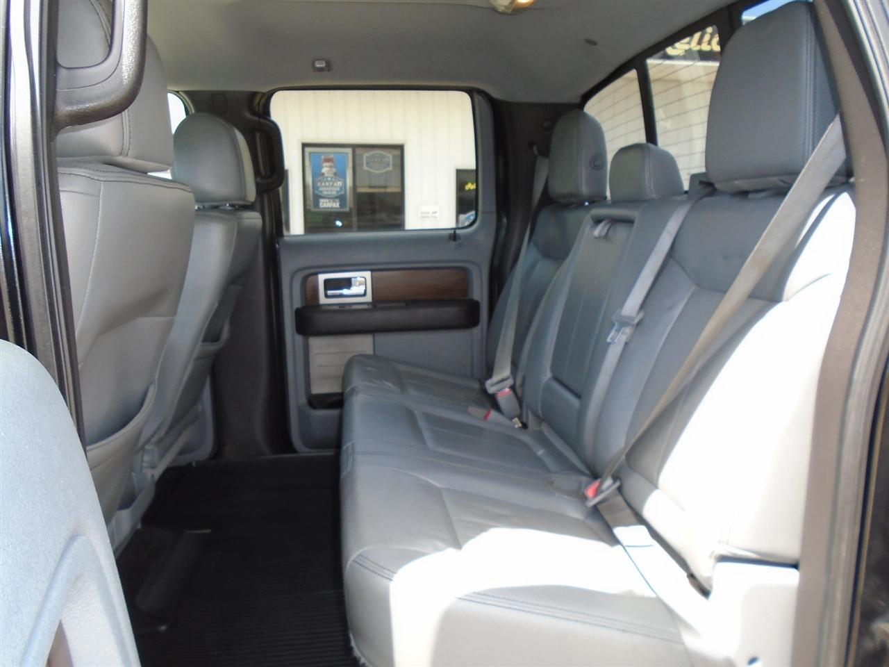 Ford F-150 4WD SuperCrew 145" Platinum 2013