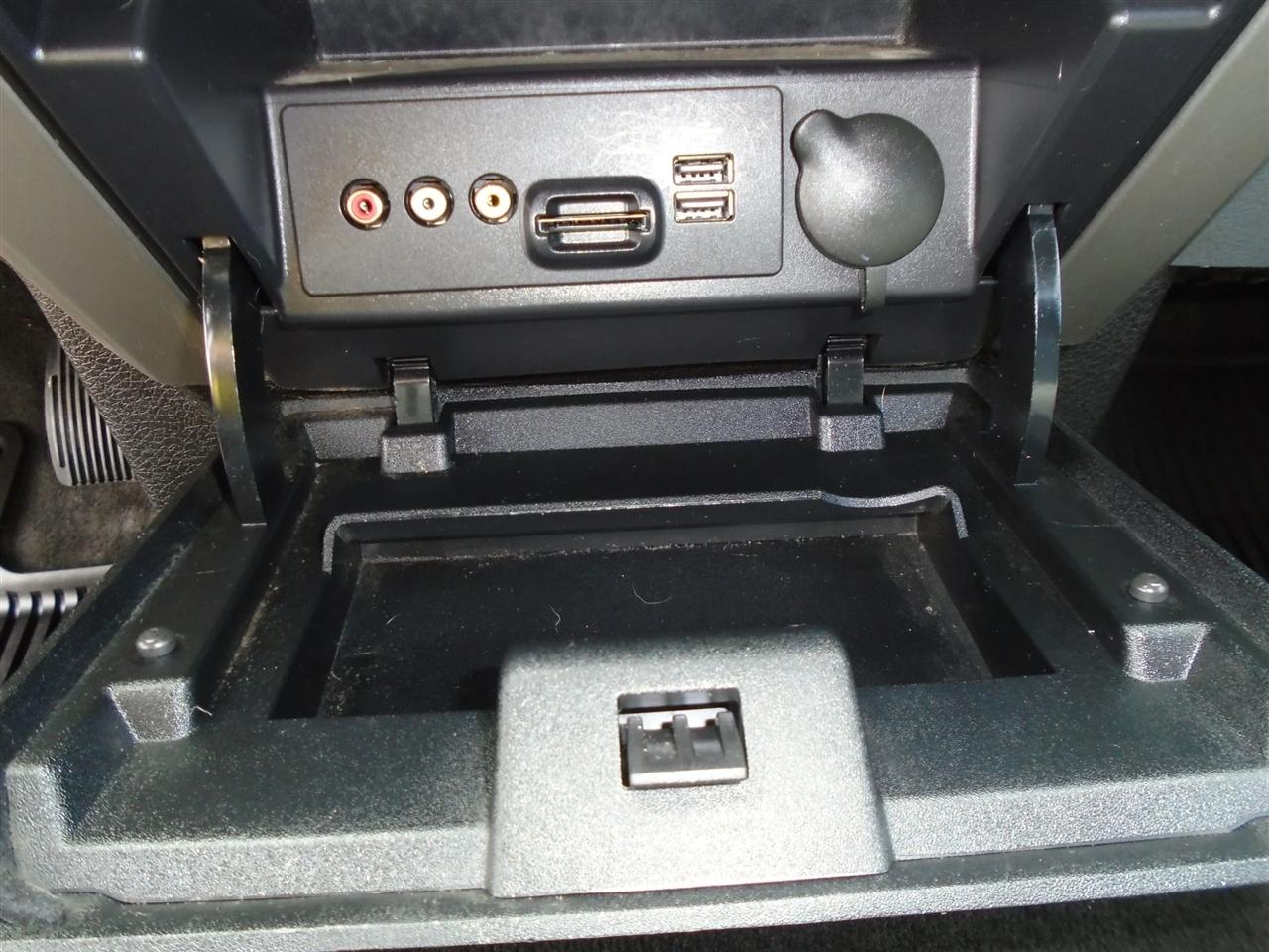 Ford F-150 4WD SuperCrew 145" Platinum 2013