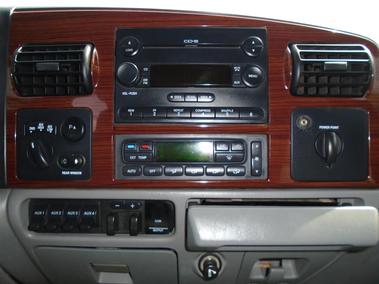 Ford Super Duty F-350 SRW 4WD Crew Cab 156" Harley-Davidson 2007