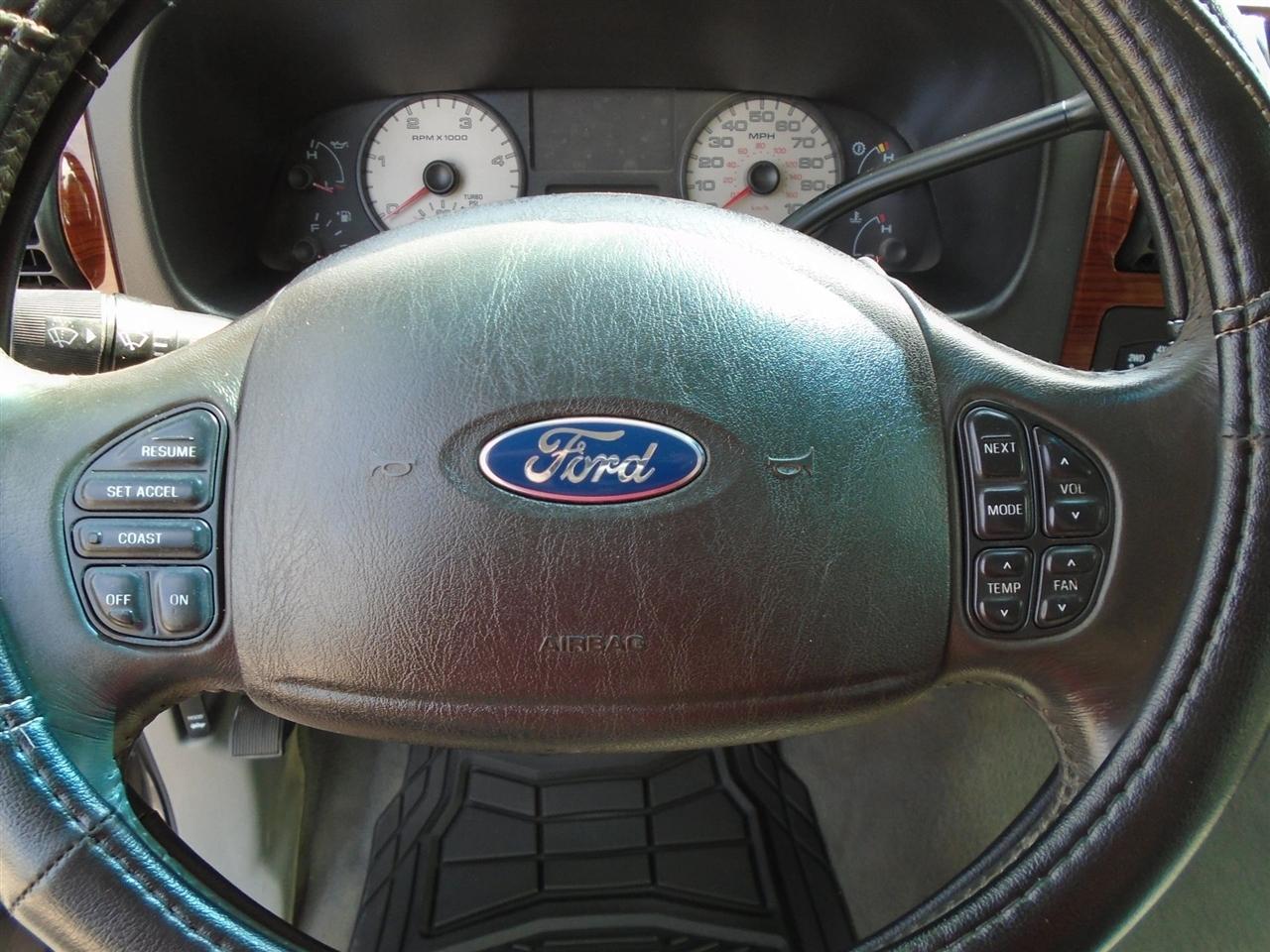 Ford Super Duty F-350 SRW 4WD Crew Cab 156" Harley-Davidson 2007