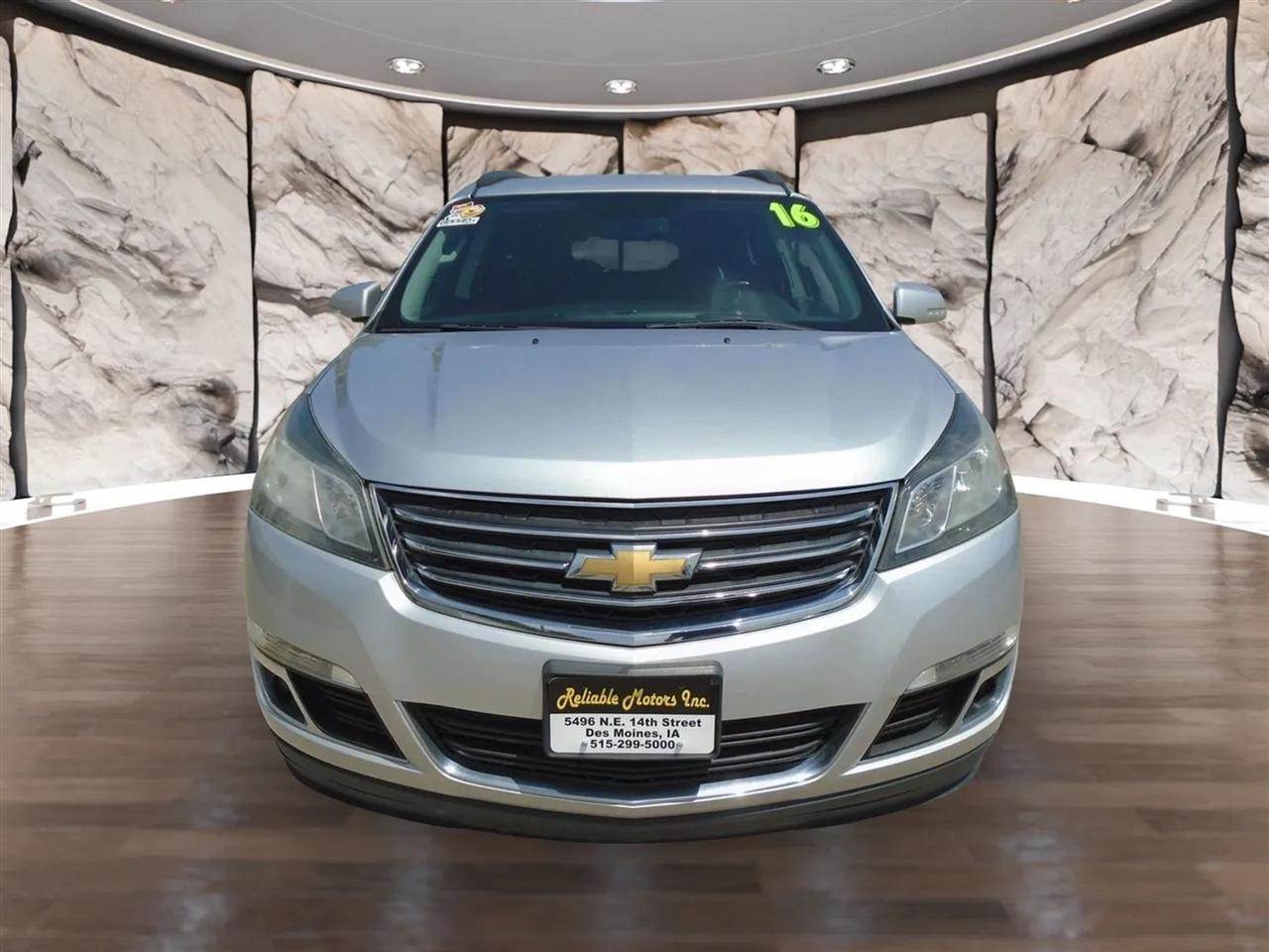 Chevrolet Traverse AWD 4dr LT w/2LT 2016