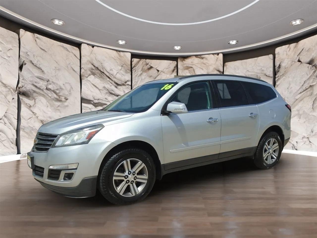 Chevrolet Traverse AWD 4dr LT w/2LT 2016