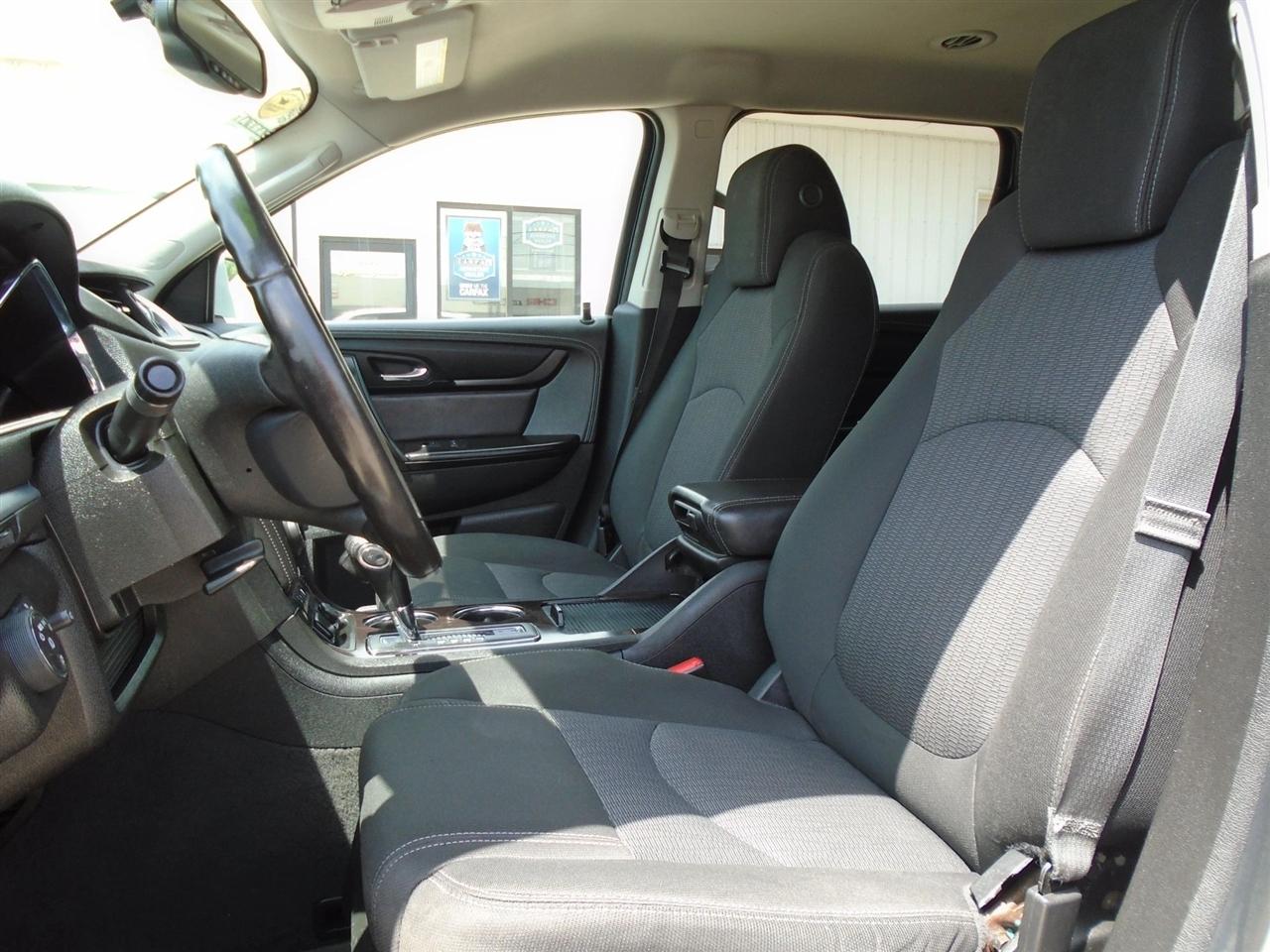 Chevrolet Traverse AWD 4dr LT w/2LT 2016