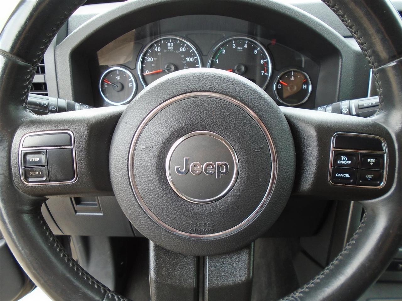 Jeep Liberty 4WD 4dr Sport Jet 2011