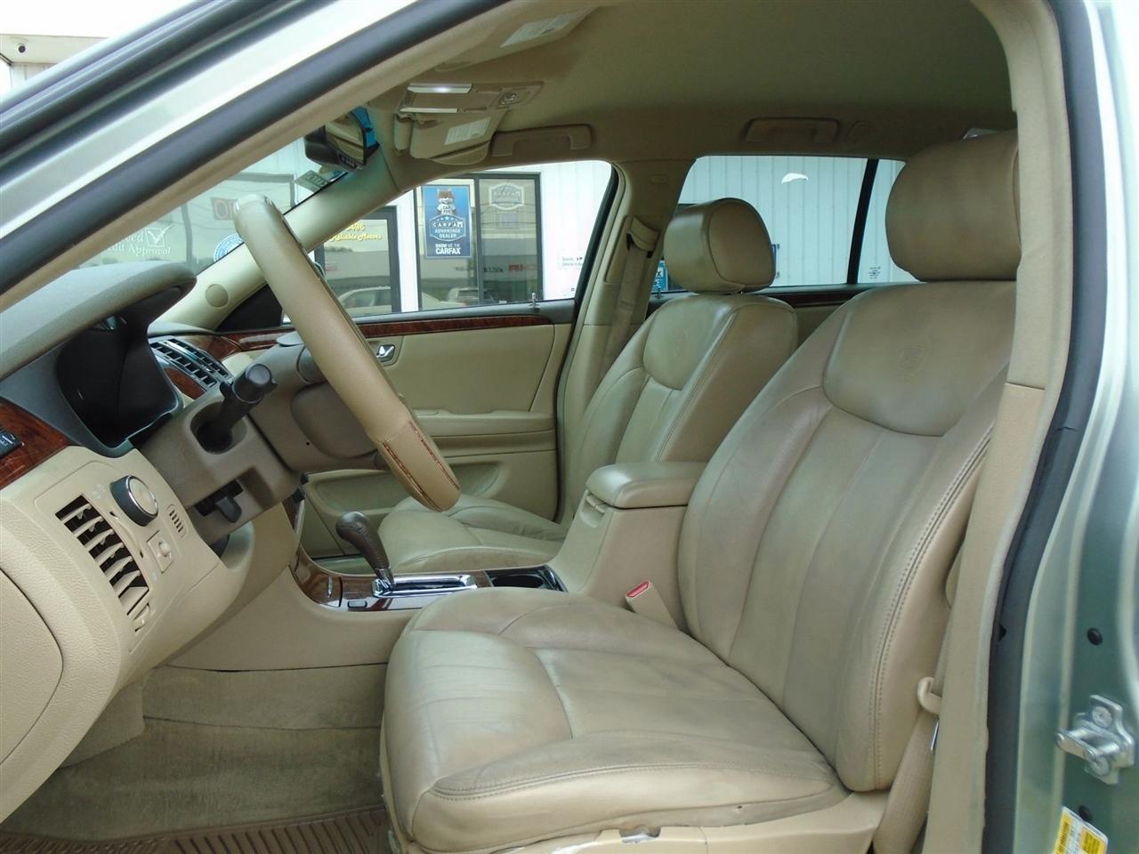 Cadillac DTS 4dr Sdn w/1SC 2006