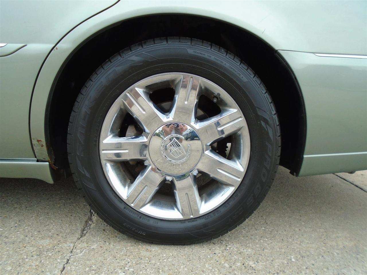 Cadillac DTS 4dr Sdn w/1SC 2006