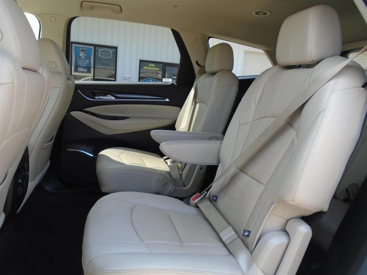 Buick Enclave AWD 4dr Essence 2019