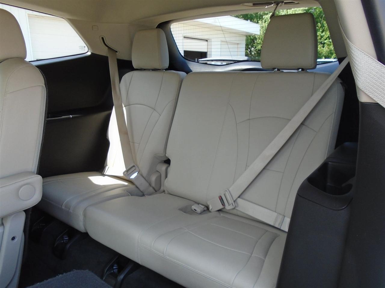 Buick Enclave AWD 4dr Essence 2019