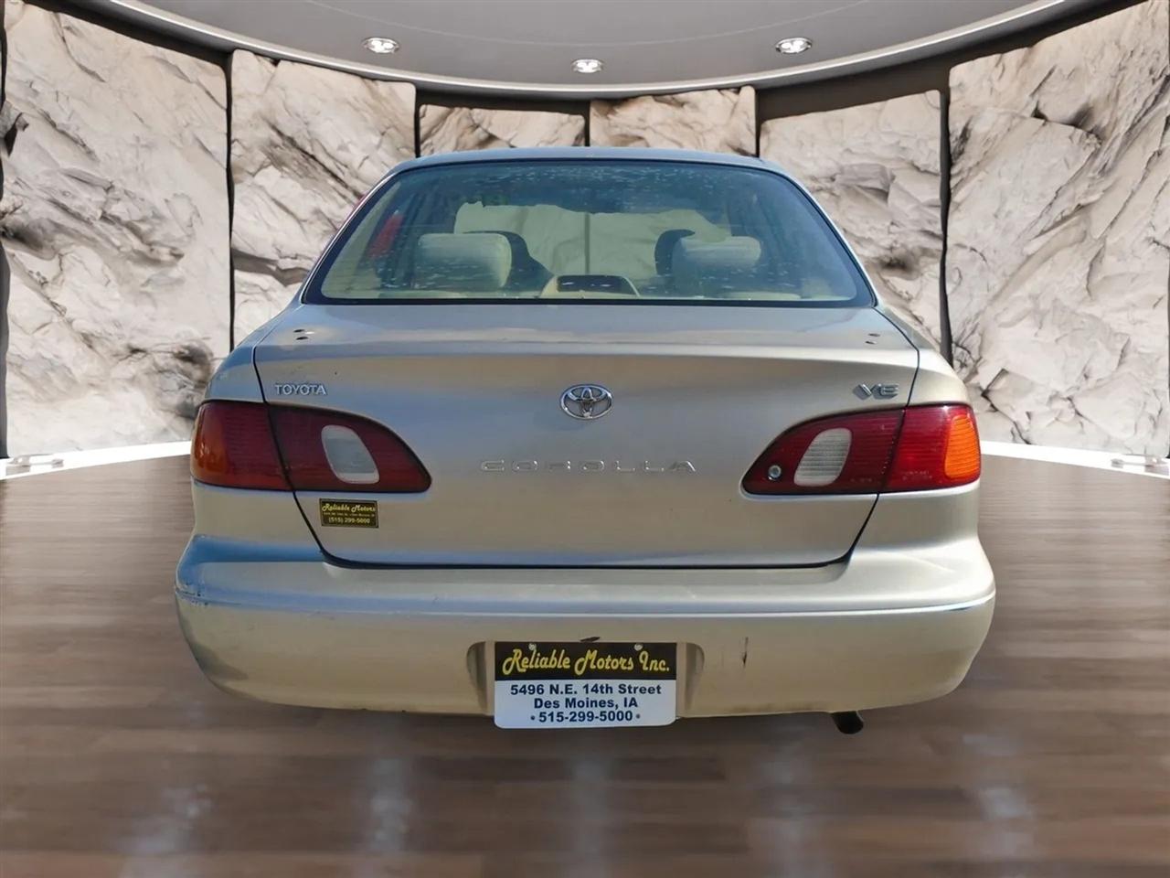 Toyota Corolla 4dr Sdn VE Auto 2000