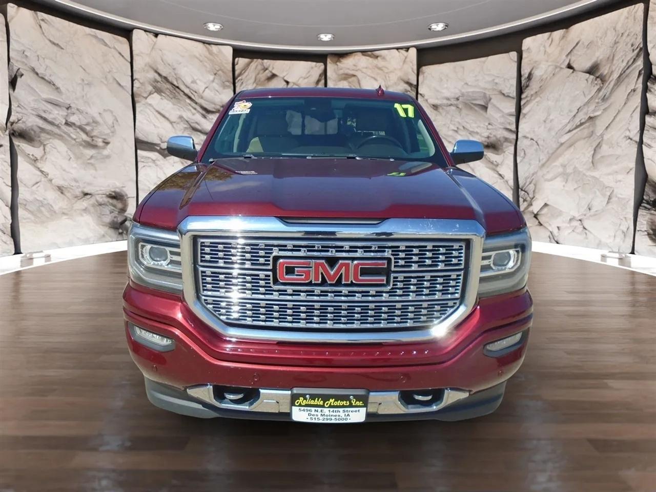 GMC Sierra 1500 4WD Crew Cab 143.5" Denali 2017