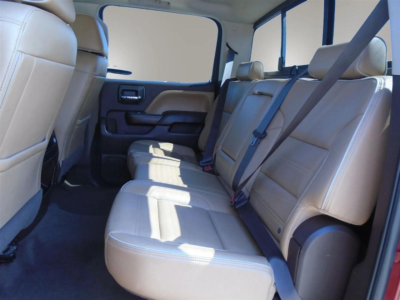 GMC Sierra 1500 4WD Crew Cab 143.5" Denali 2017