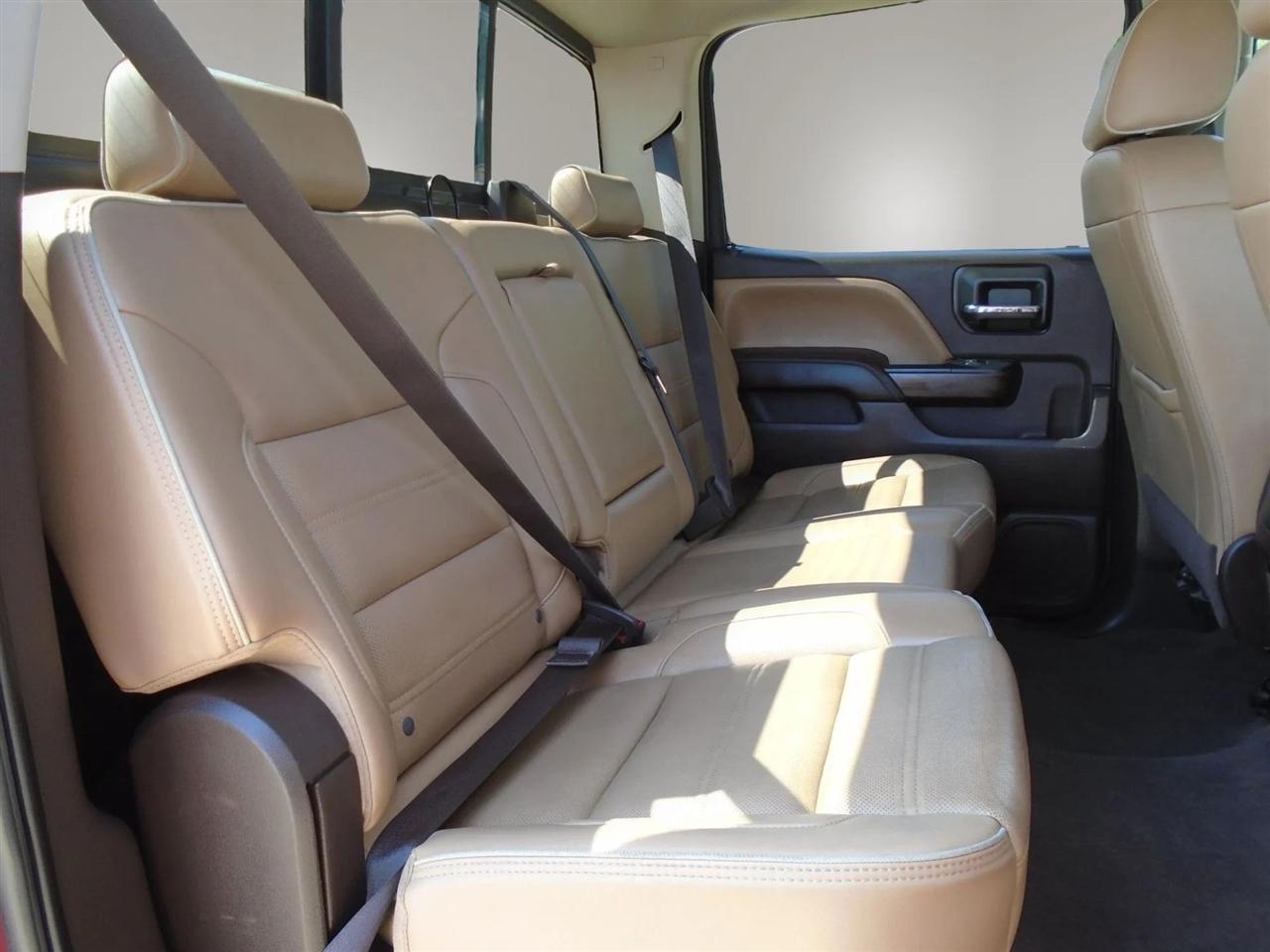 GMC Sierra 1500 4WD Crew Cab 143.5" Denali 2017