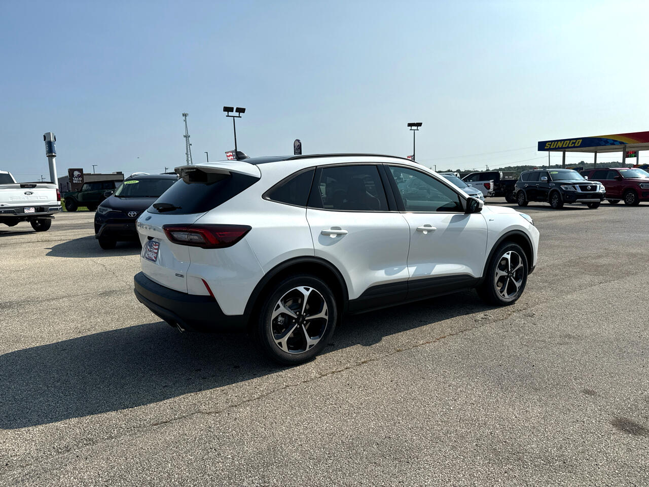 2025 Ford Escape ST-Line Select photo 4