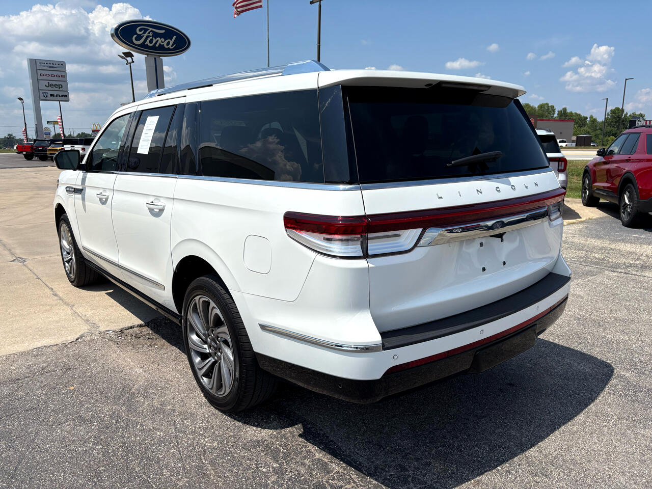 2024 Lincoln Navigator L Reserve photo 4