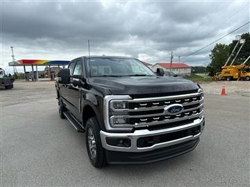 2026 Ford Super Duty F-350 SRW Lariat 4WD Crew Cab 8' Box