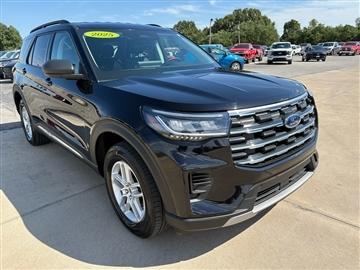 2025 Ford Explorer Active 4WD
