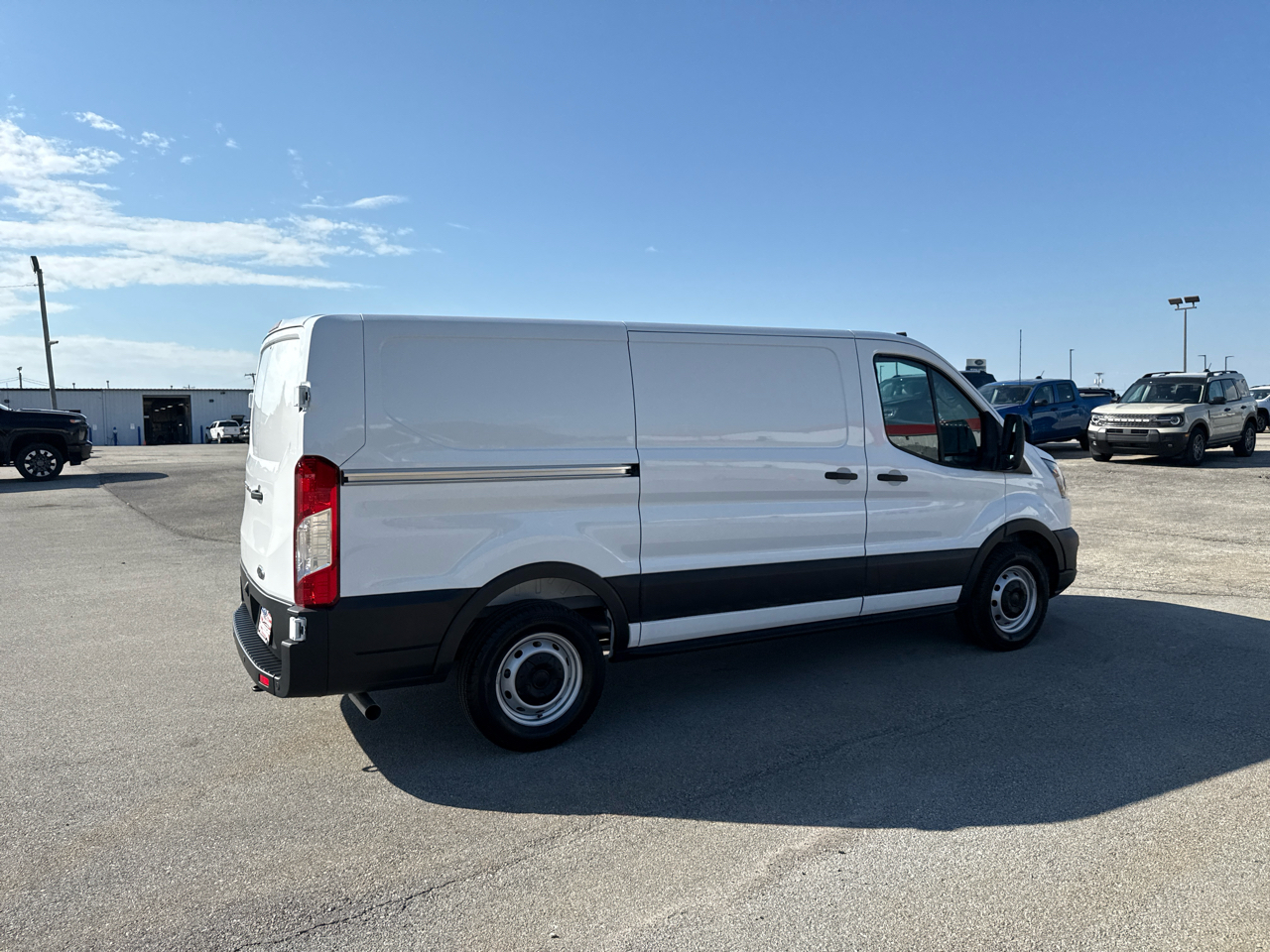 2025 Ford Transit Cargo Van photo 4