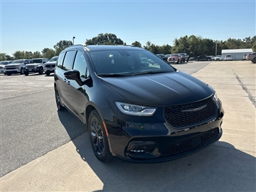 2026 Chrysler Pacifica Limited FWD