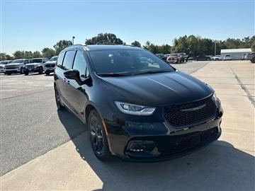 2026 Chrysler Pacifica Limited FWD