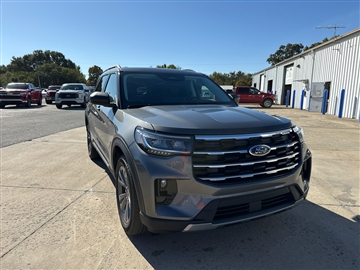2025 Ford Explorer Active 4WD