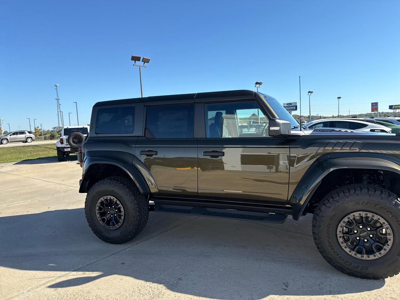 2025 Ford Bronco Raptor photo 3