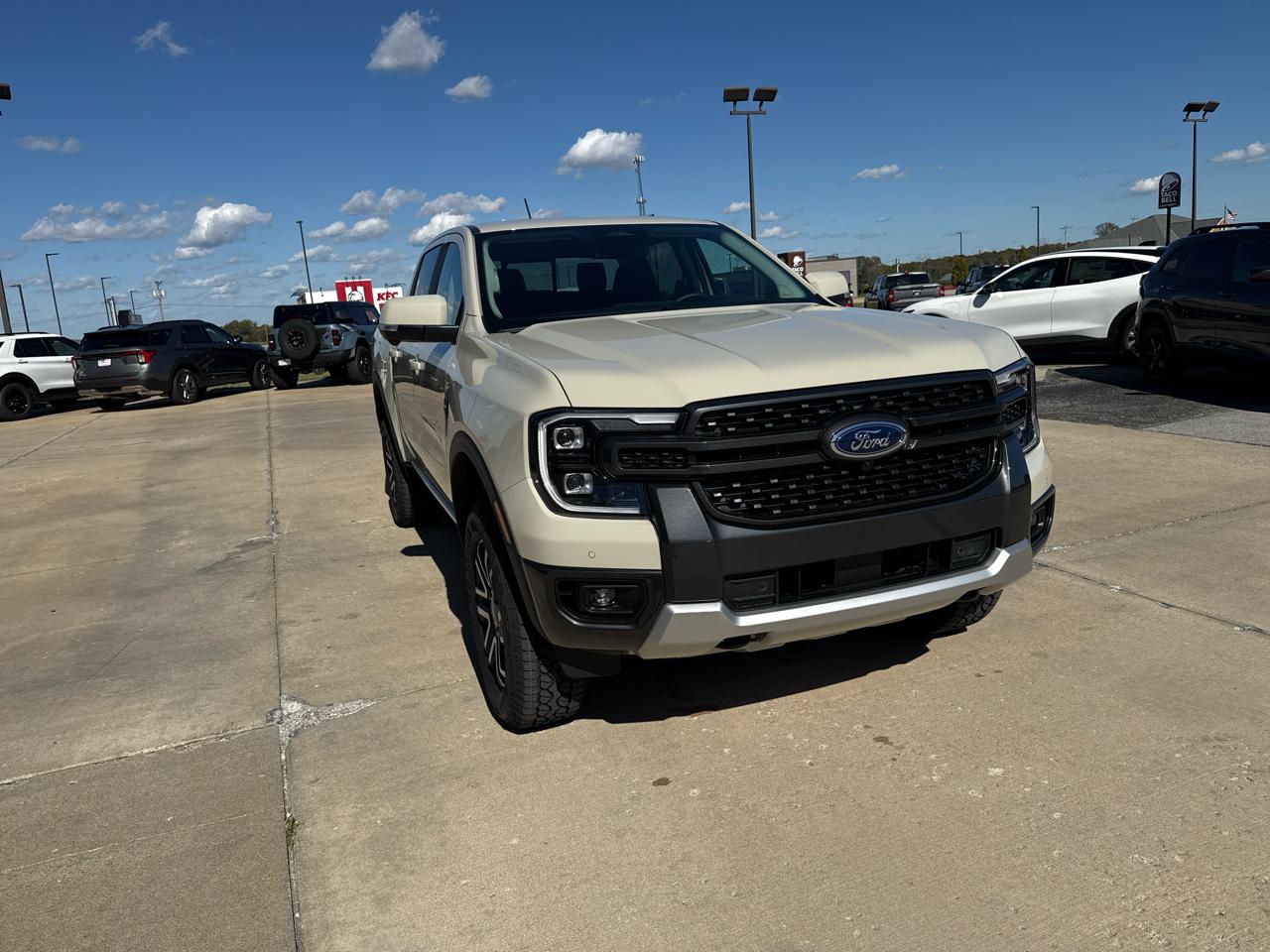 2025 Ford Ranger LARIAT 4WD SuperCrew 5' Box