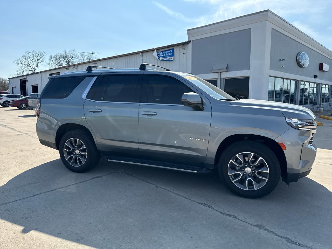 Chevrolet Tahoe 4WD 4dr LT 2023