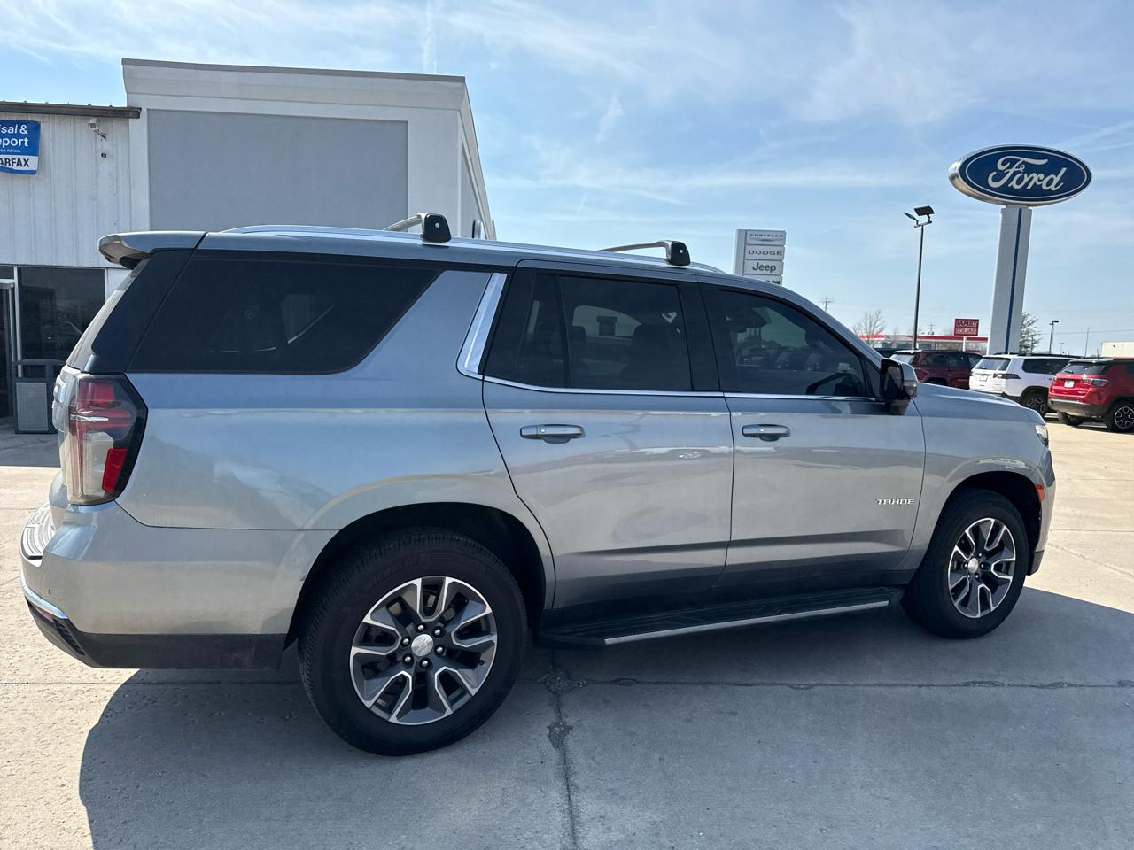 Chevrolet Tahoe 4WD 4dr LT 2023