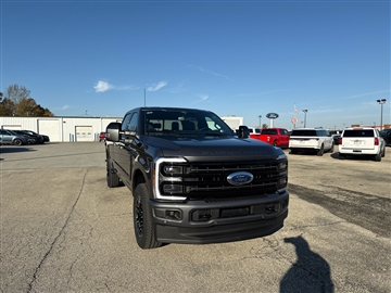 2026 Ford Super Duty F-350 SRW Platinum 4WD Crew Cab 8' Box