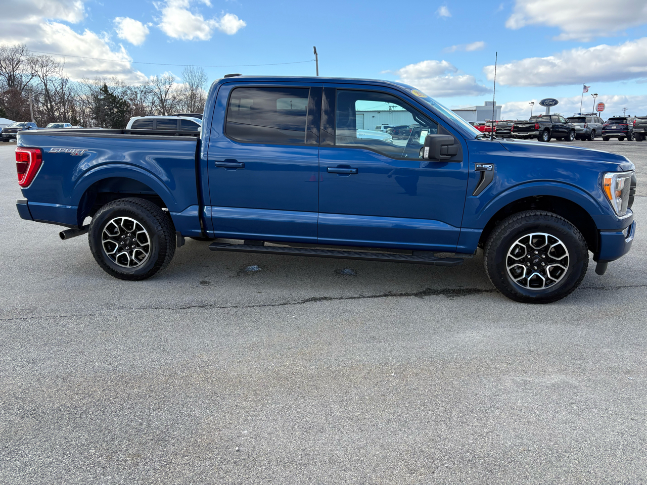 2023 Ford F-150 photo 2