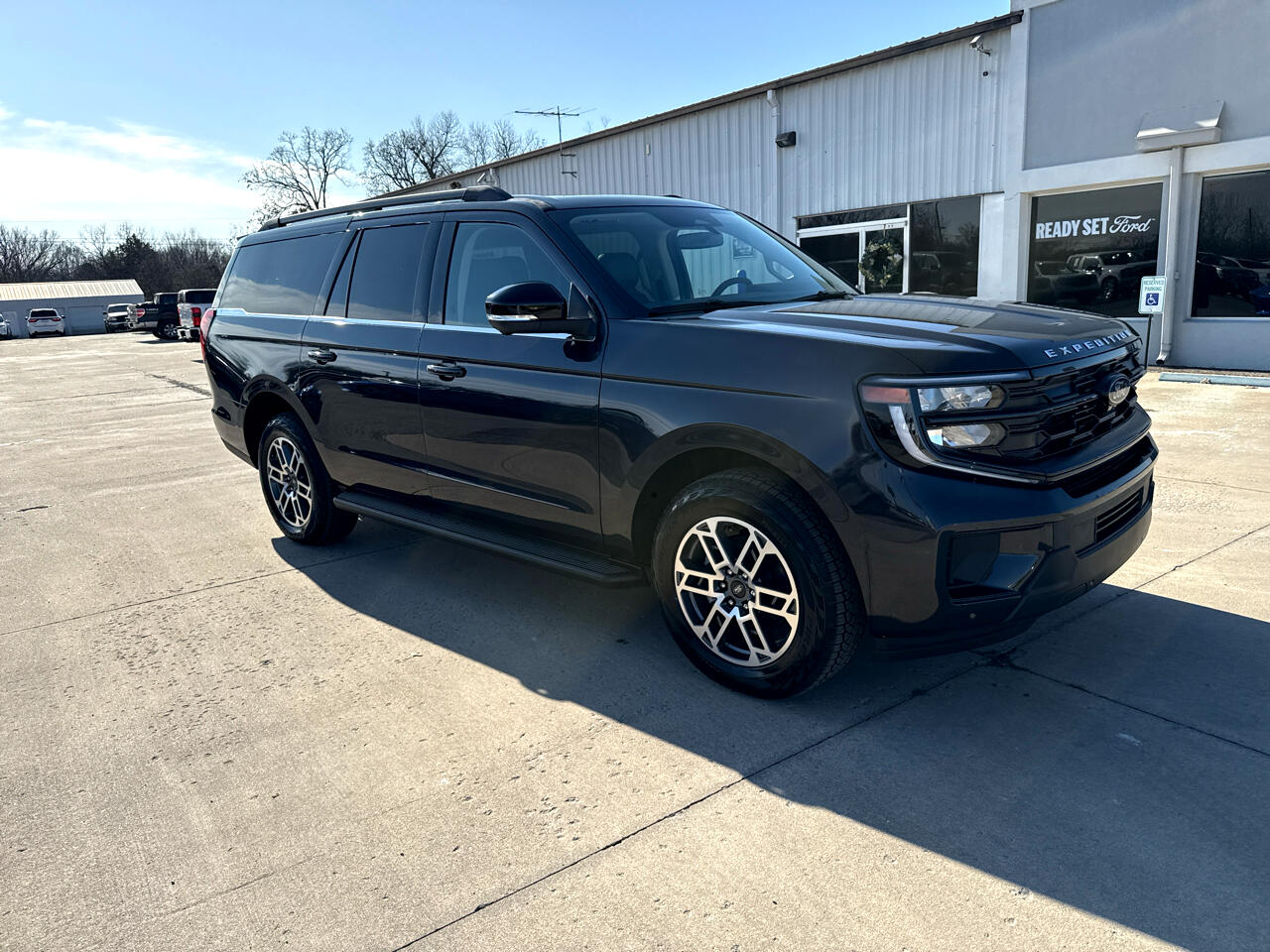 Ford Expedition Max Active 4x4 2025