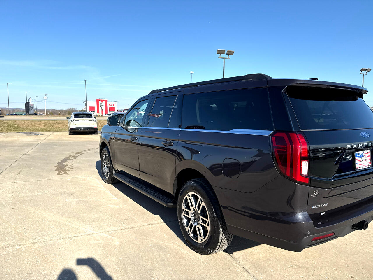 Ford Expedition Max Active 4x4 2025