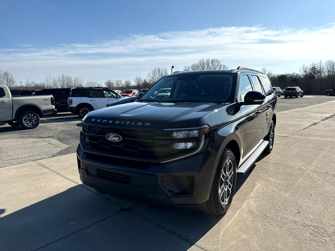 Ford Expedition Max Active 4x4 2025