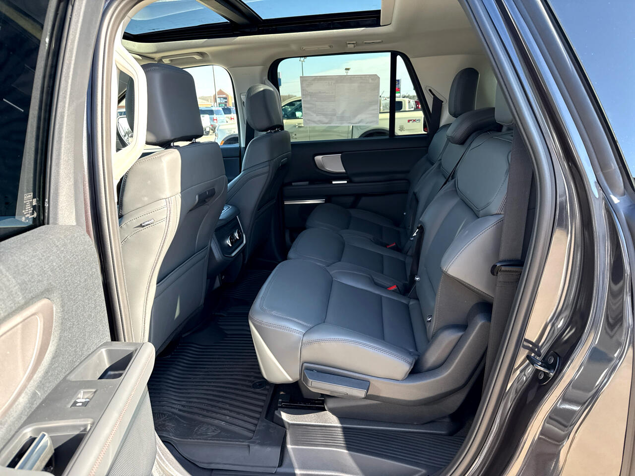 Ford Expedition Max Active 4x4 2025