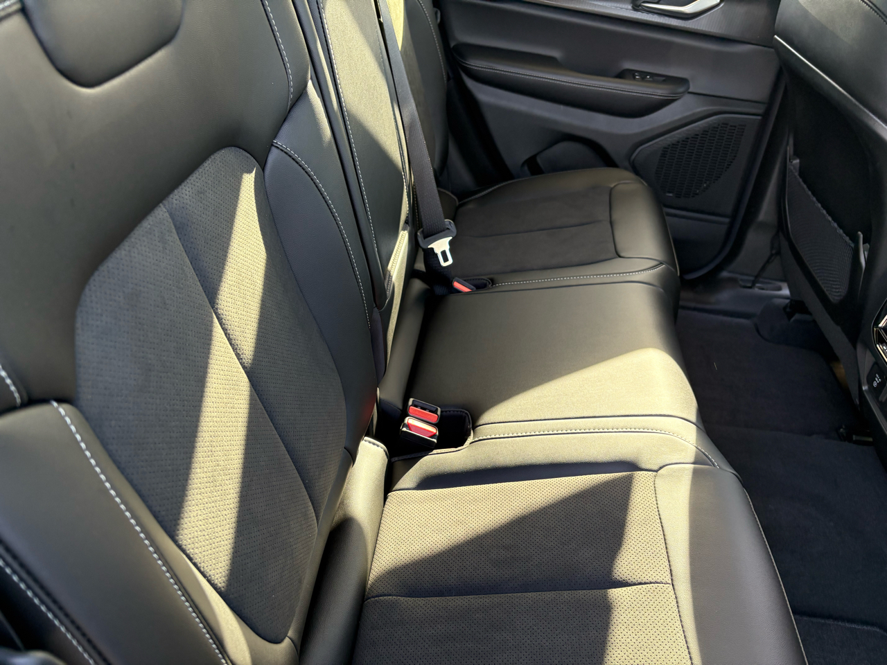 Jeep Grand Cherokee Altitude X 4x4 2025