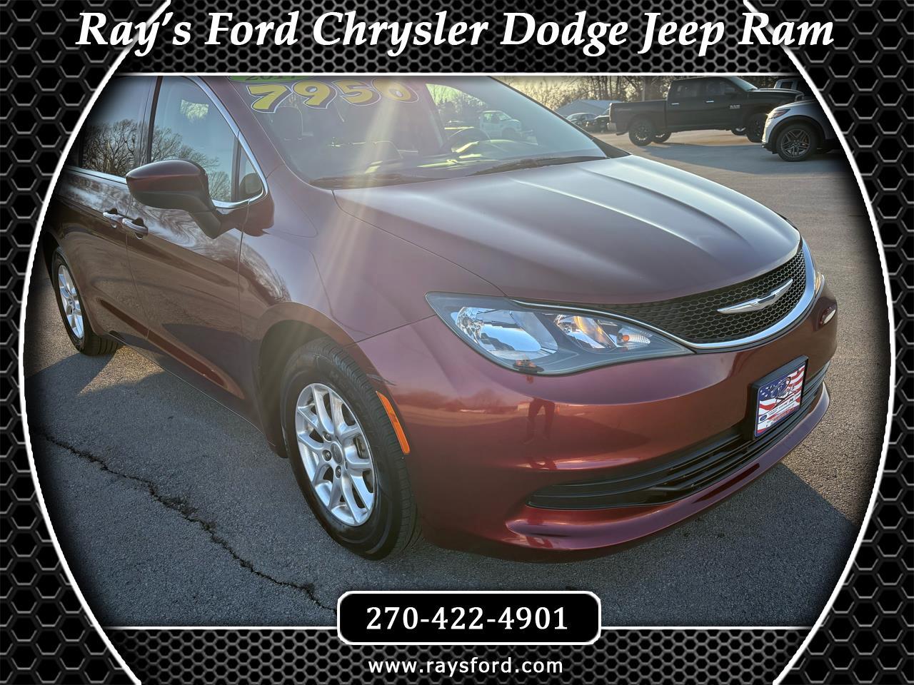 2017 Chrysler Pacifica Touring FWD