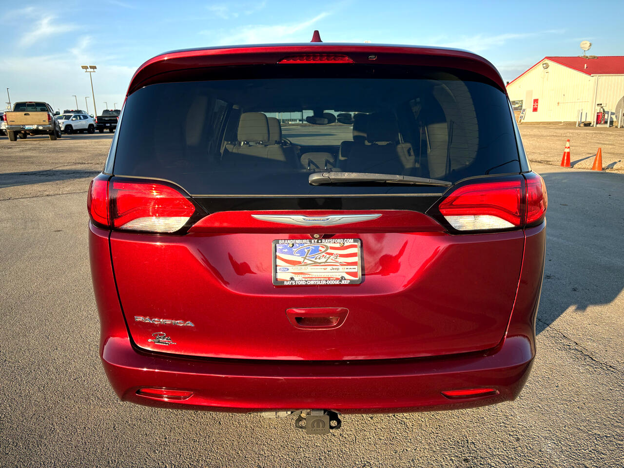 Chrysler Pacifica Touring FWD 2017