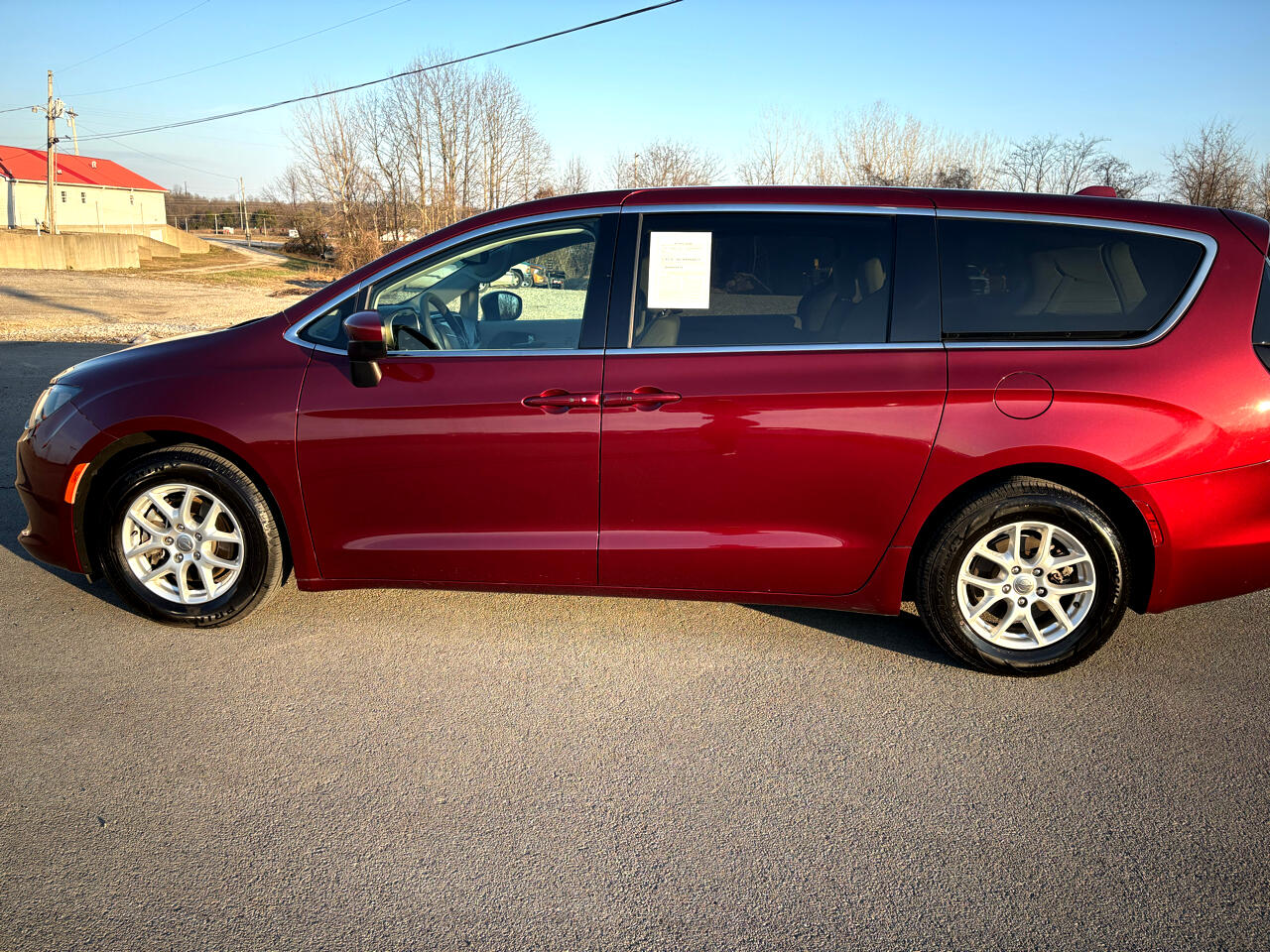 Chrysler Pacifica Touring FWD 2017