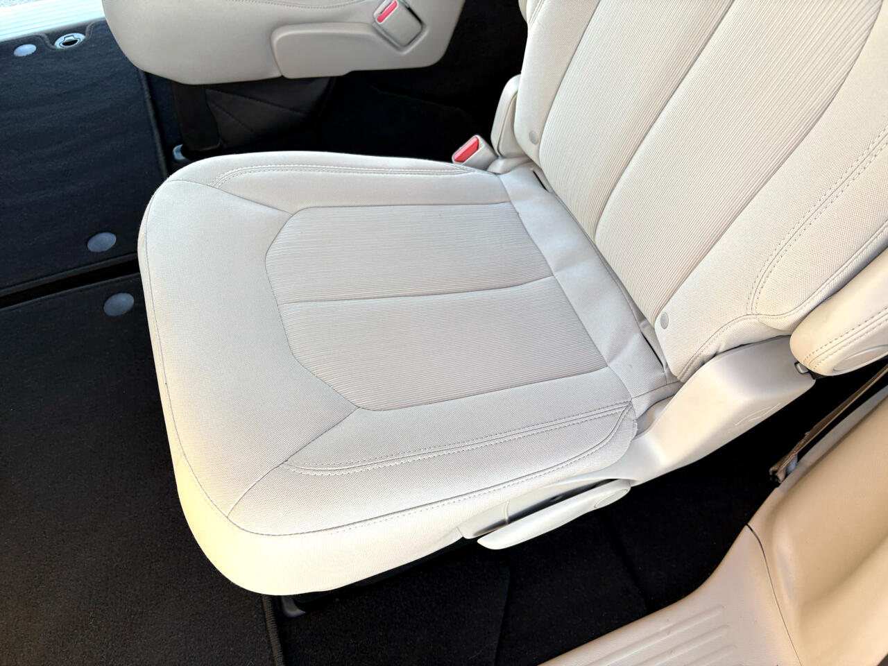 Chrysler Pacifica Touring FWD 2017