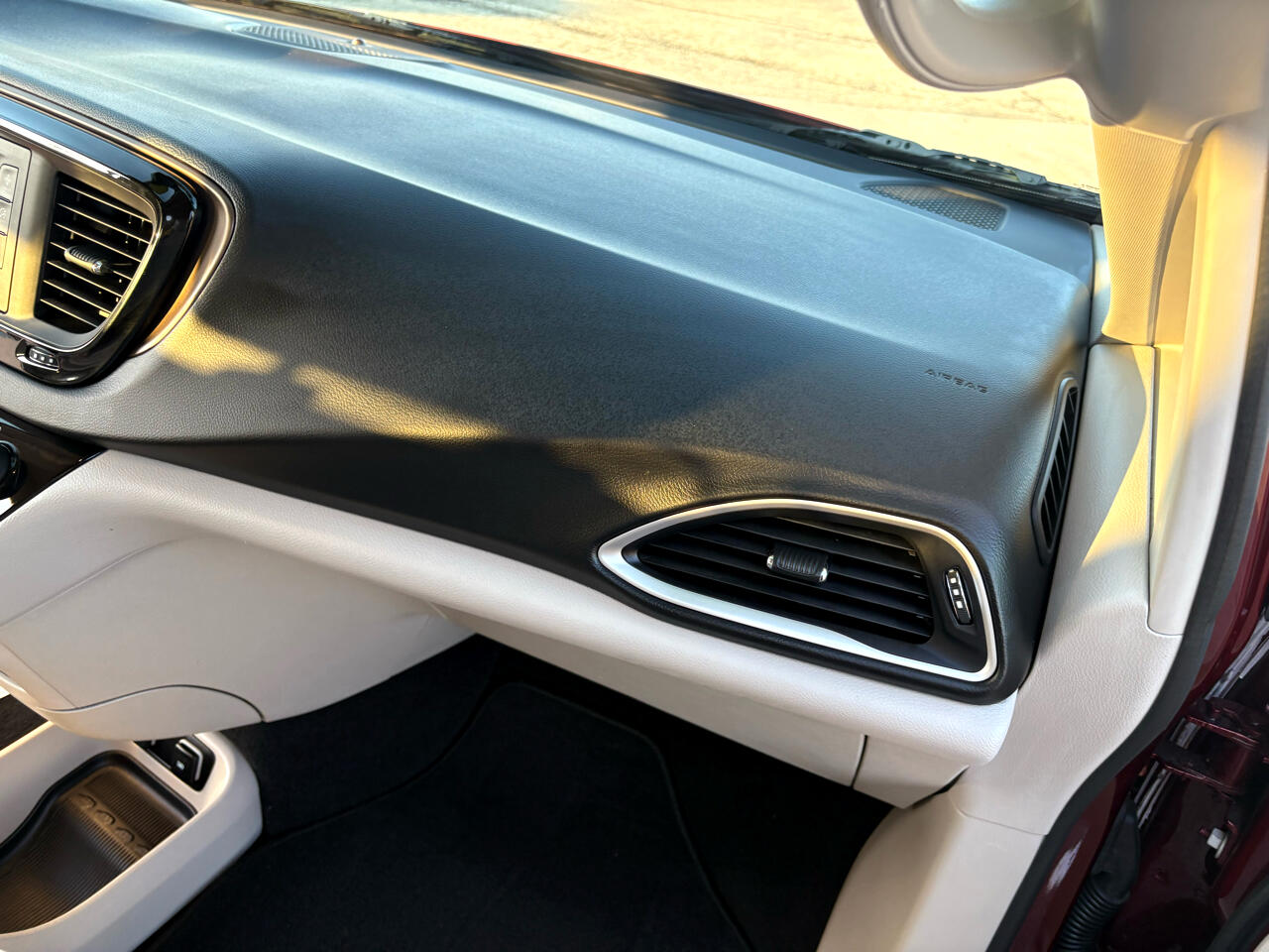 Chrysler Pacifica Touring FWD 2017