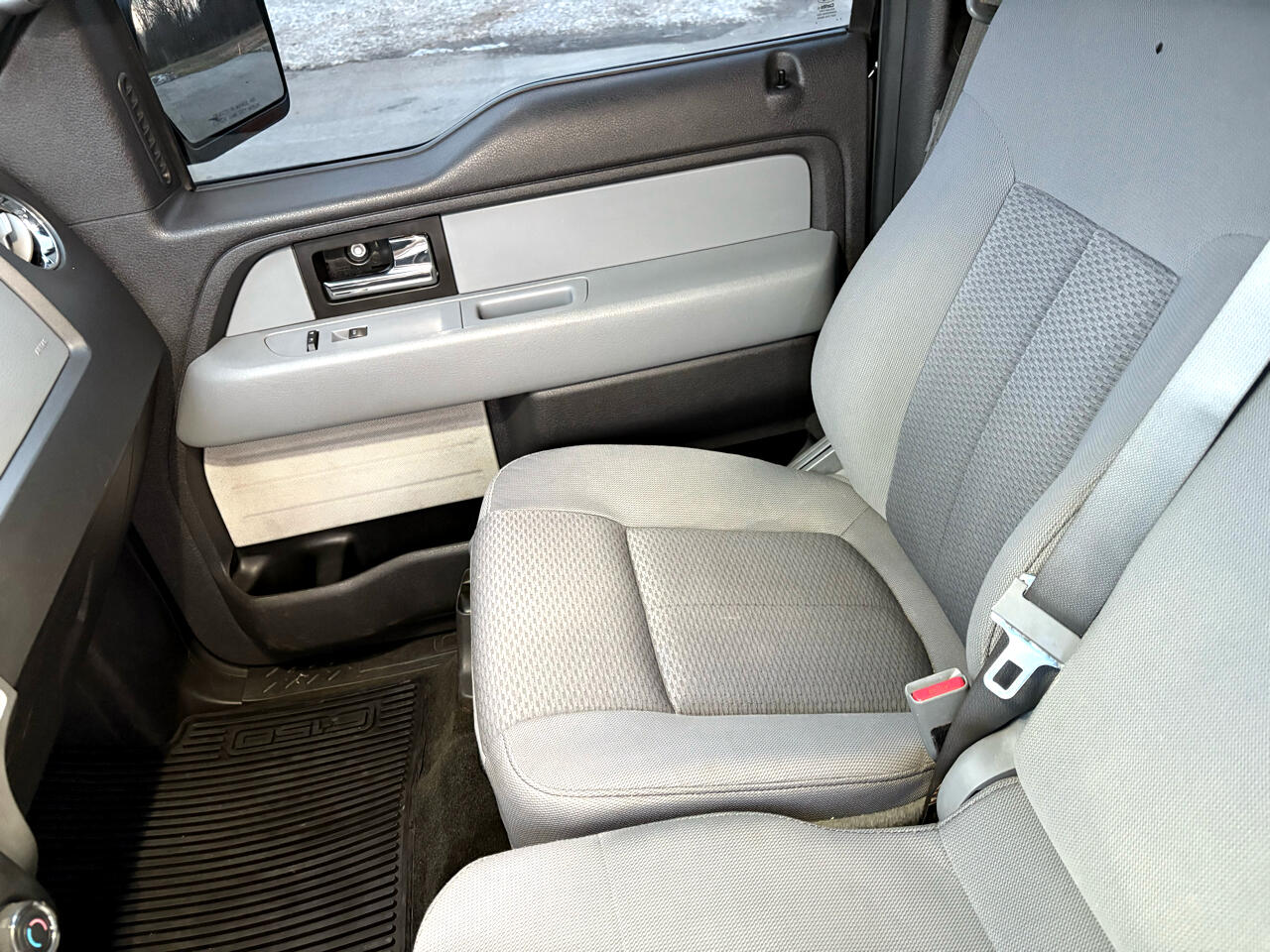 Ford F-150 4WD SuperCrew 139" XLT 2014