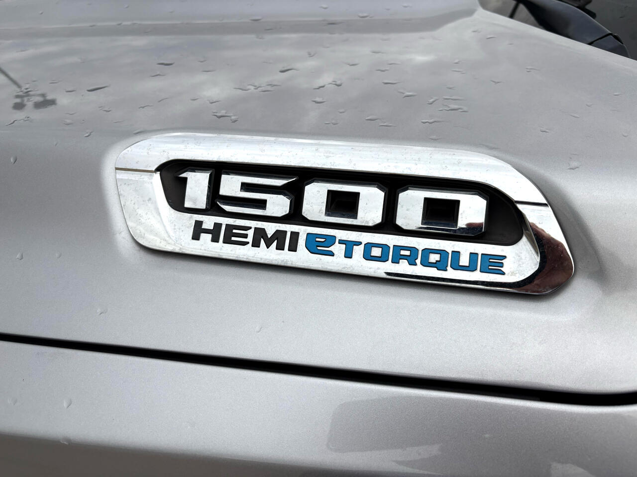 RAM 1500 Big Horn 4x4 Crew Cab 5'7" Box 2021