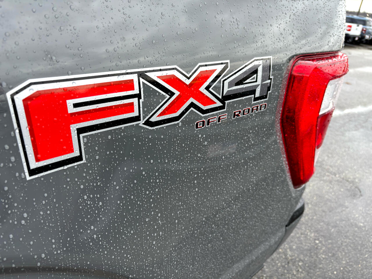 Ford F-150 4WD SuperCrew 139" XL 2021