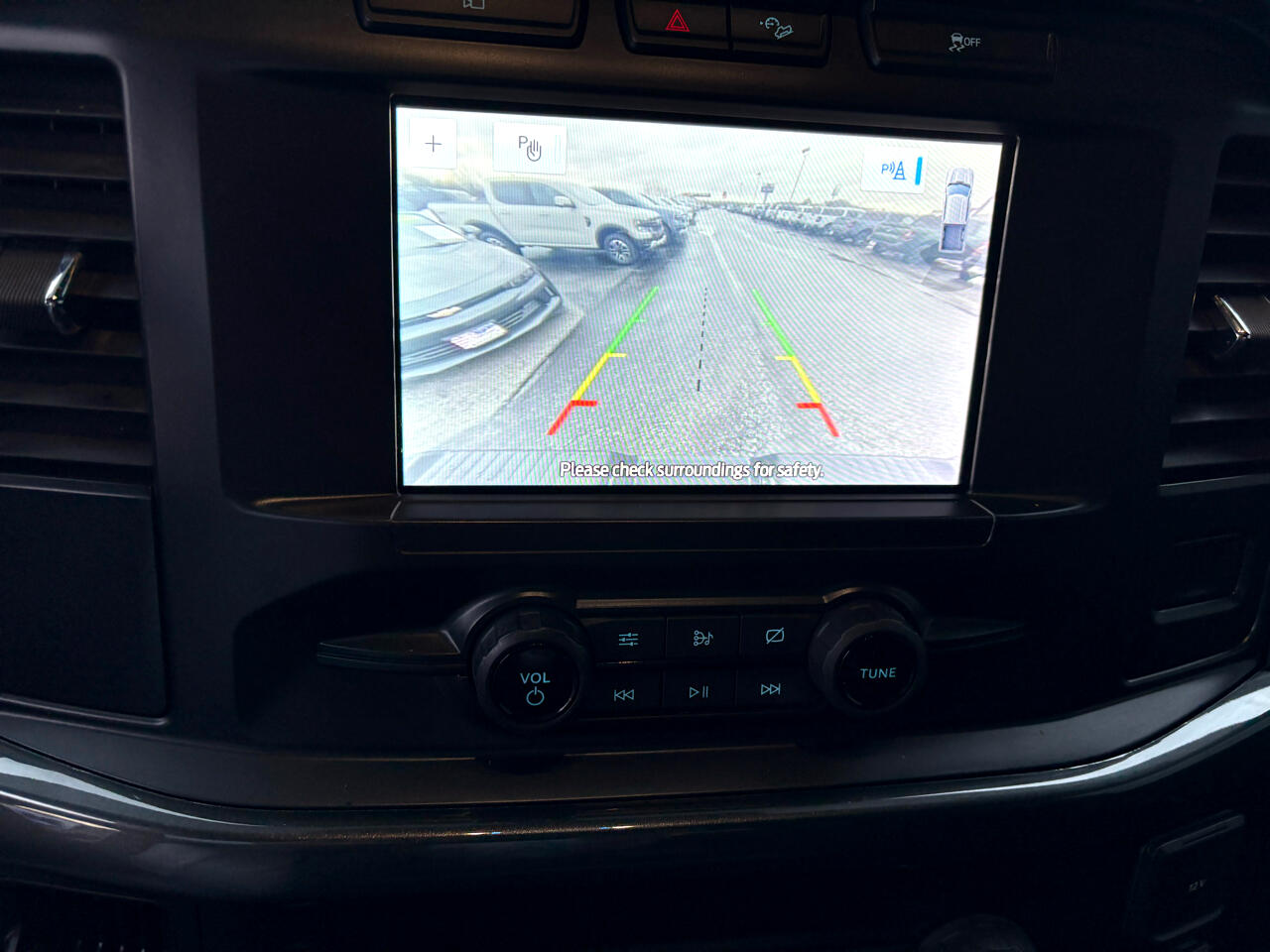 Ford F-150 4WD SuperCrew 139" XL 2021