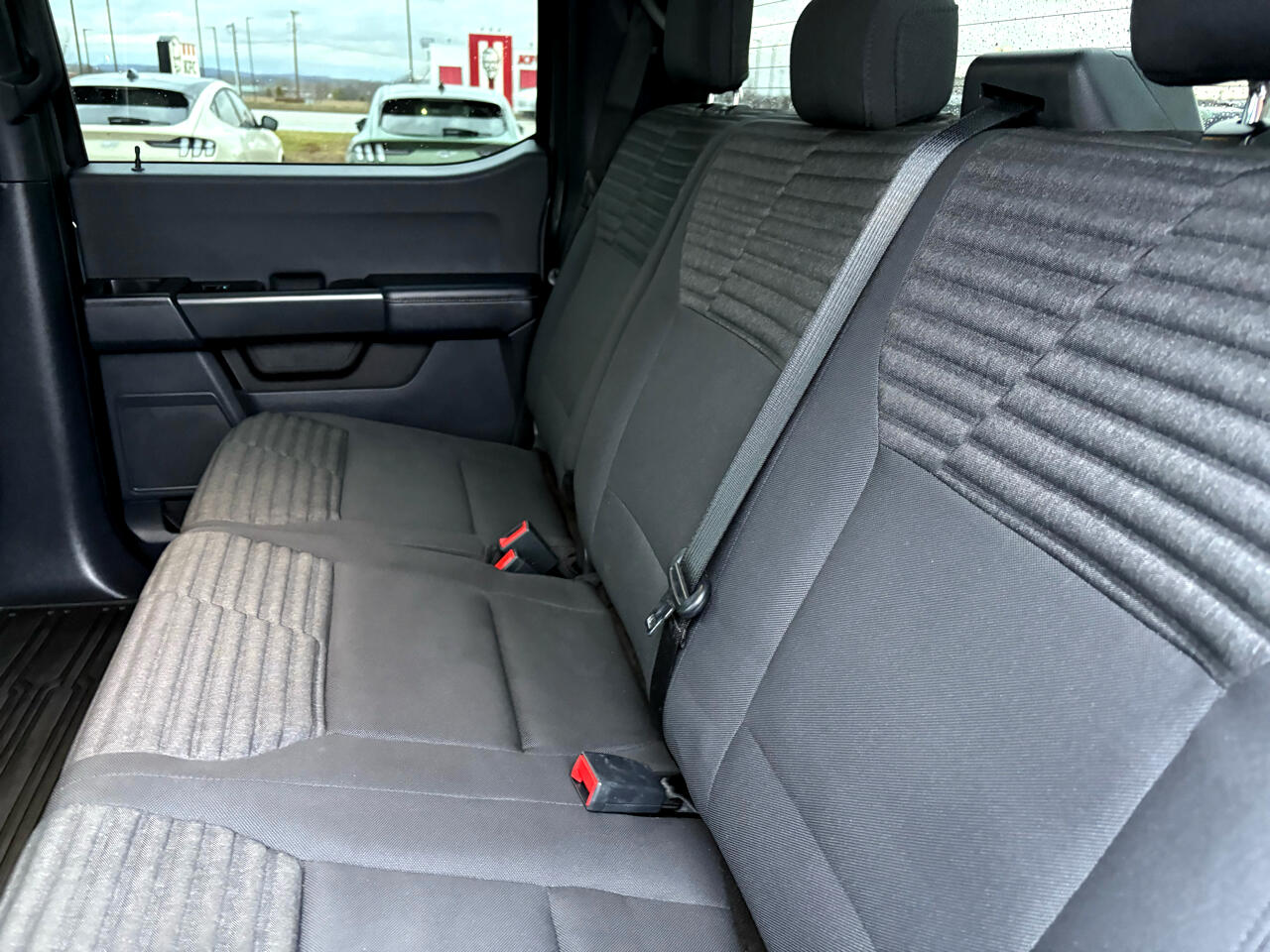 Ford F-150 4WD SuperCrew 139" XL 2021