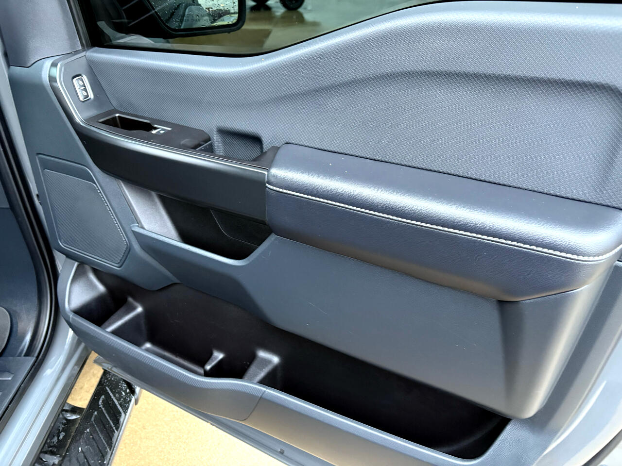 Ford F-150 4WD SuperCrew 139" XL 2021