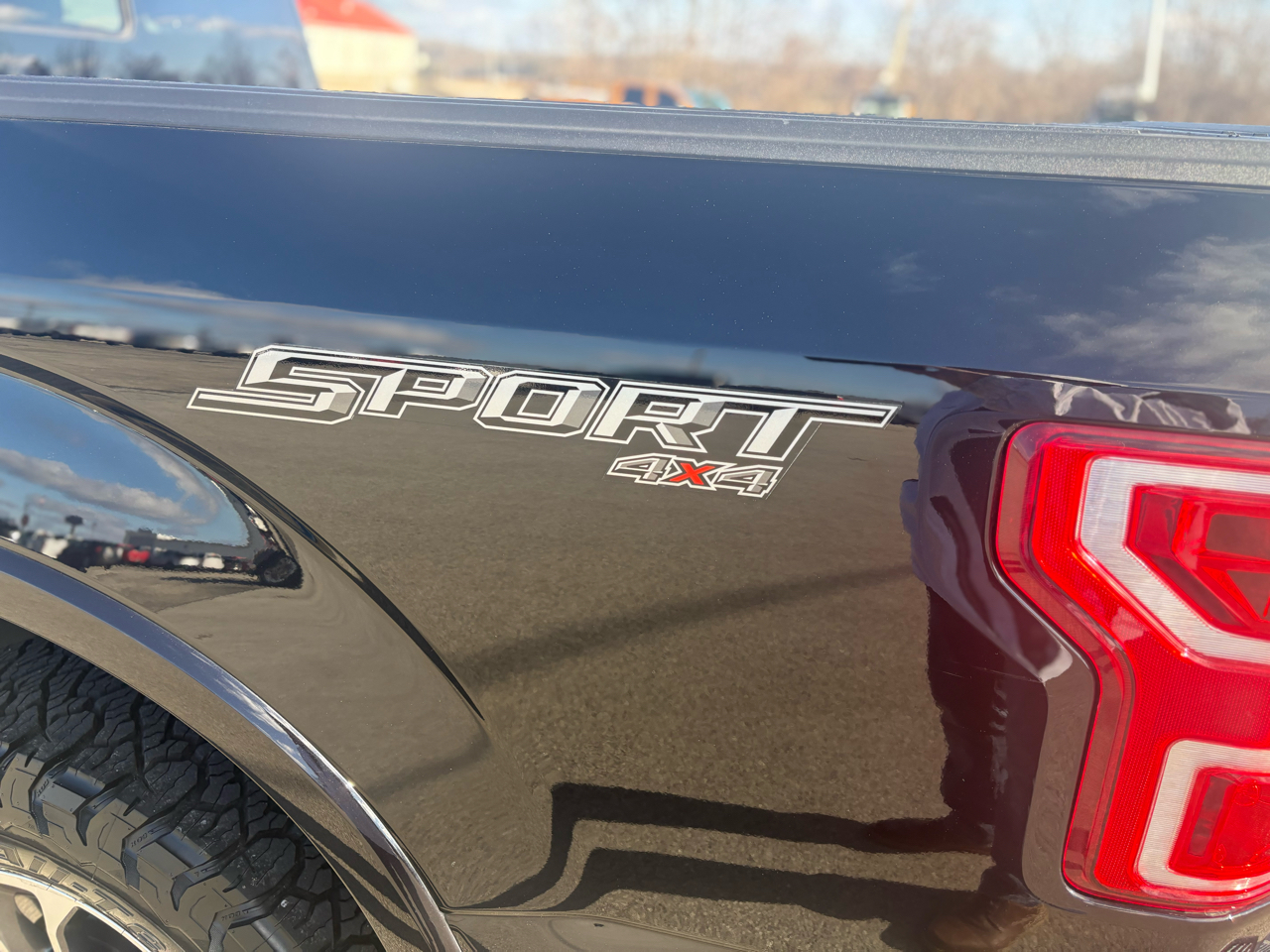 Ford F-150 4WD SuperCrew 145" XLT 2020