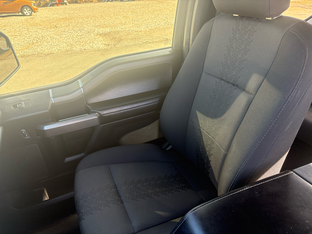 Ford F-150 4WD SuperCrew 145" XLT 2020